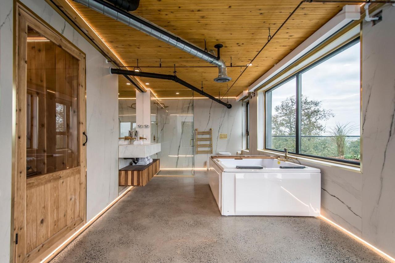 The Halifax Rooftop - Cozy Spa B&B Екстериор снимка
